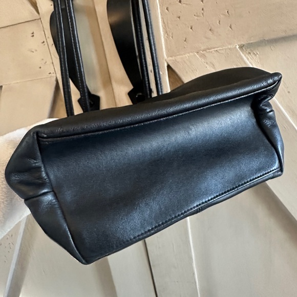 Jennifer Moore Black Genuine Leather Shoulder Bag - Picture 5 of 9